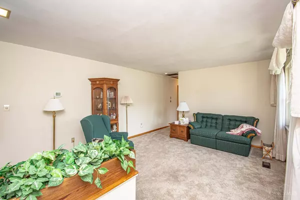 801 Rockhill Ave, Kettering, OH 45429