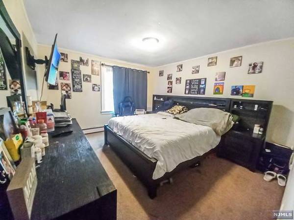 107 Tappan ST, Kearny, NJ 07032