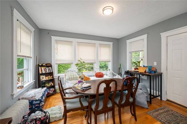 53 Raymond ST, Providence, RI 02908