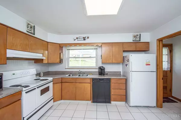 801 Rockhill Ave, Kettering, OH 45429