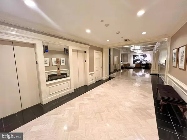 10 LEE E #1402, Baltimore, MD 21202