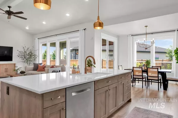 447 S Short Lane, Eagle, ID 83616