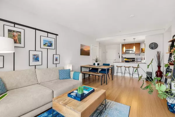 16 Miner St #505, Boston, MA 02215