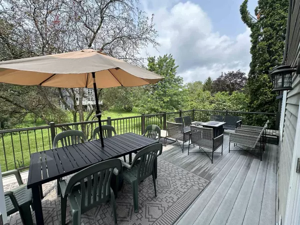 3647 Vickiann Street, Verona, WI 53593