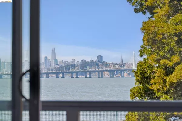 2 Admiral Dr #B287, Emeryville, CA 94608