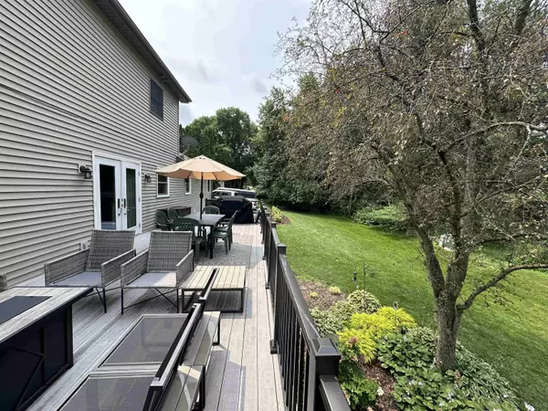 3647 Vickiann Street, Verona, WI 53593