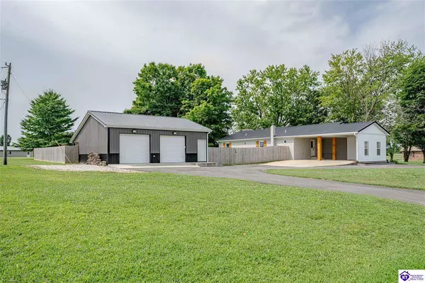 704 Ferrill Hill Road, Buffalo, KY 42716