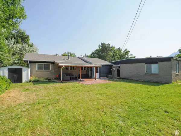 1098 E 5600 S, Murray, UT 84121