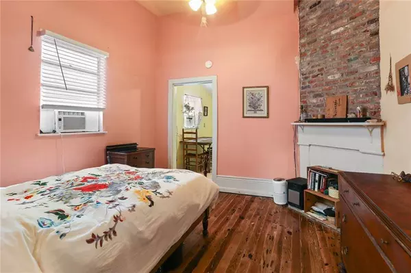 5721 23 ROYAL ST, New Orleans, LA 70117