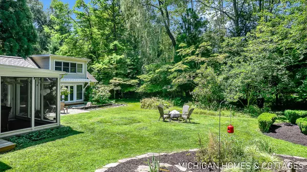 1448 71st Street, Fennville, MI 49408