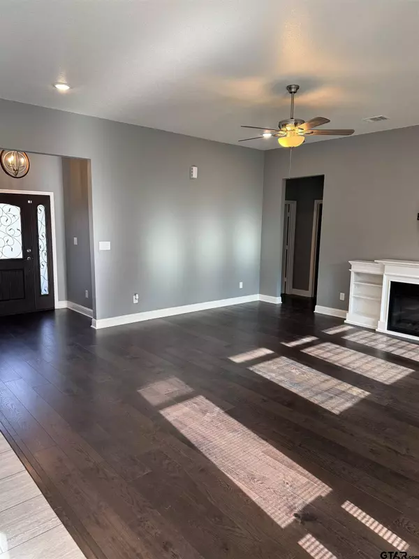 137 PR 6305, Mineola, TX 75773