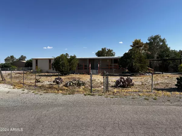 66900 CAPRI Lane, Salome, AZ 85348