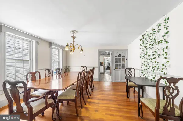 104 GARDEN ST, Mount Holly, NJ 08060