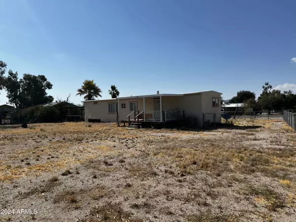 66900 CAPRI Lane, Salome, AZ 85348