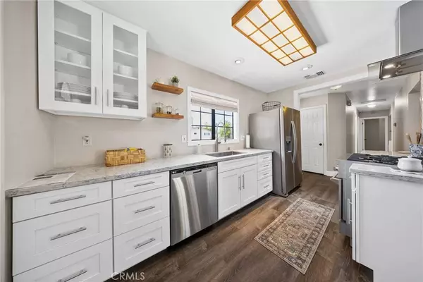 609 Hibiscus DR, Redlands, CA 92373