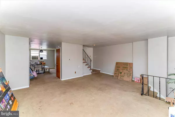 4014 ELSON RD, Brookhaven, PA 19015