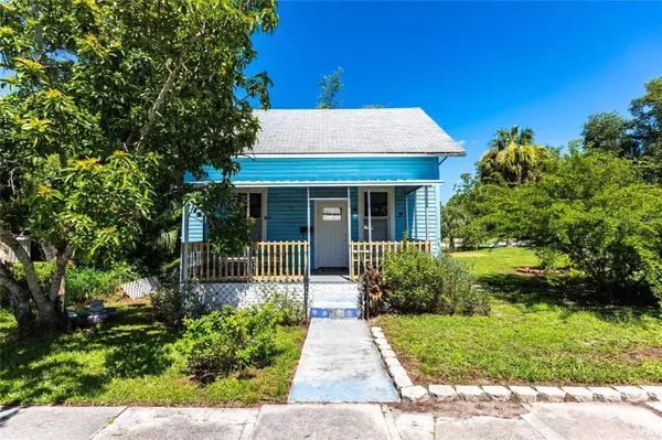 127 N MONROE AVE, Arcadia, FL 34266