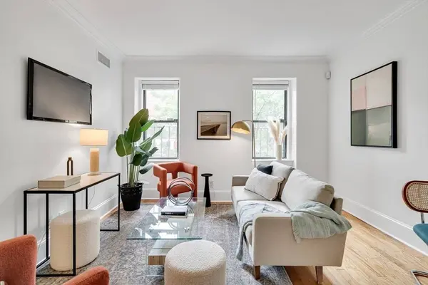 280 Commonwealth Ave #406, Boston, MA 02116