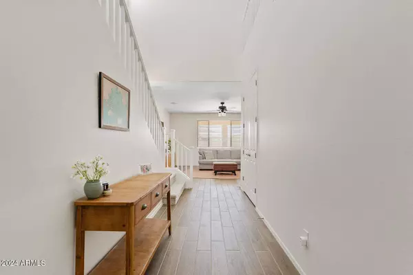 17811 W LILAC Street, Goodyear, AZ 85338