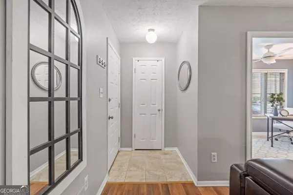 211 River Mill CIR, Roswell, GA 30075