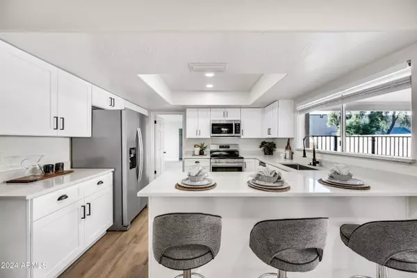 1818 E HARVARD Drive, Tempe, AZ 85283