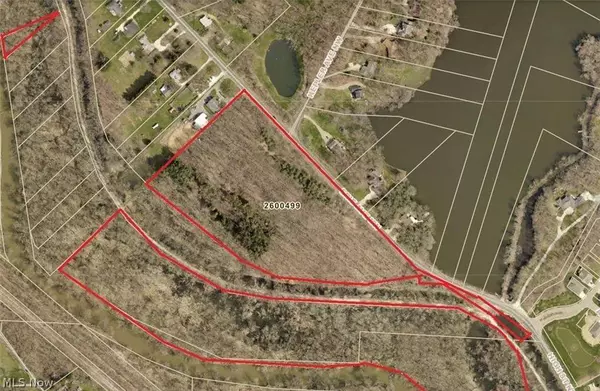 Erie AVE NW, Canal Fulton, OH 44614