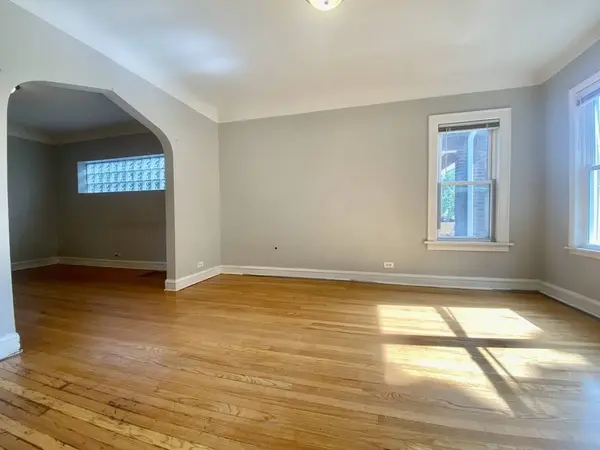 2835 N Natchez Avenue, Chicago, IL 60634