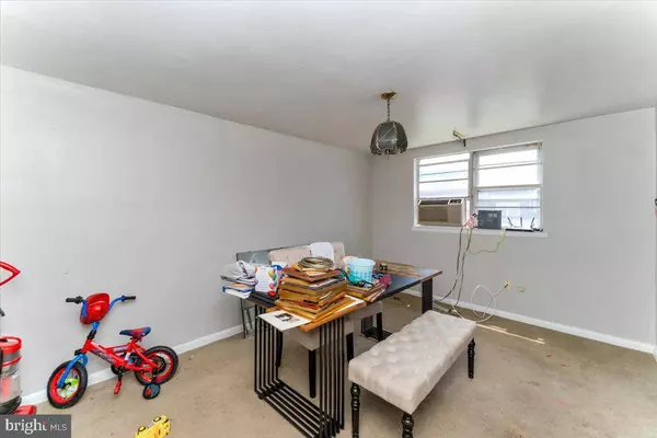 4014 ELSON RD, Brookhaven, PA 19015