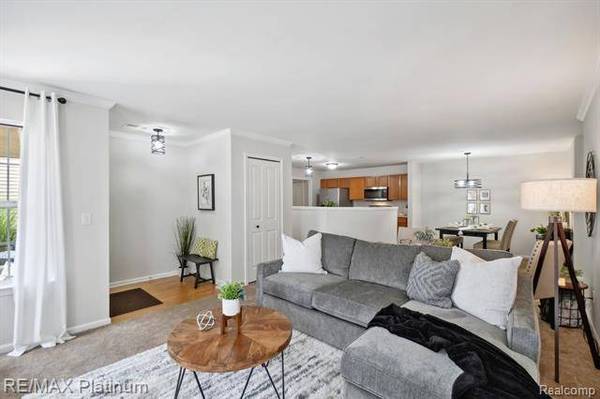 4023 HAMPTON RIDGE Boulevard, Howell, MI 48843