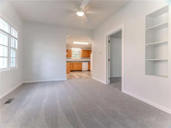 2816 Patee ST, St Joseph, MO 64507