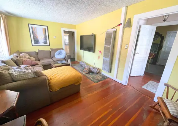 3678 Richmond St, San Diego, CA 92103