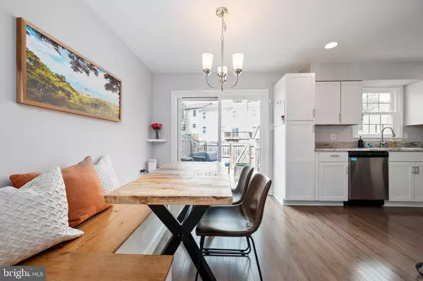 3050 SEMINOLE RD, Woodbridge, VA 22192