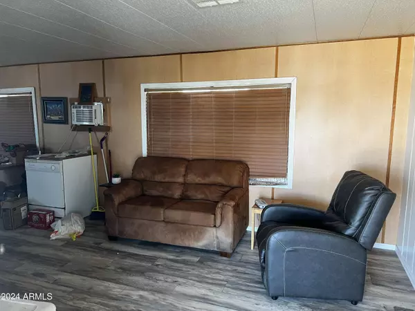 66900 CAPRI Lane, Salome, AZ 85348