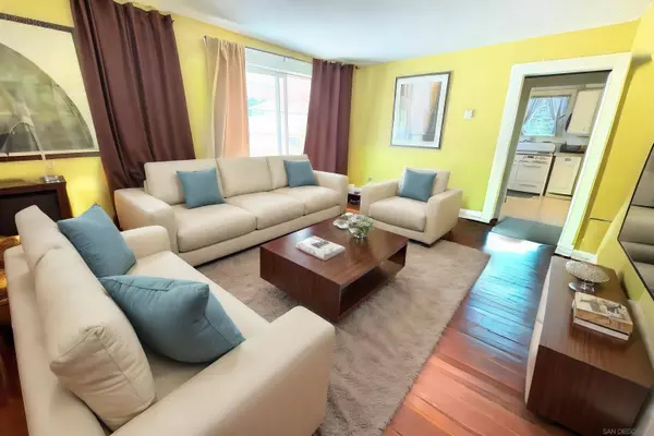 3678 Richmond St, San Diego, CA 92103