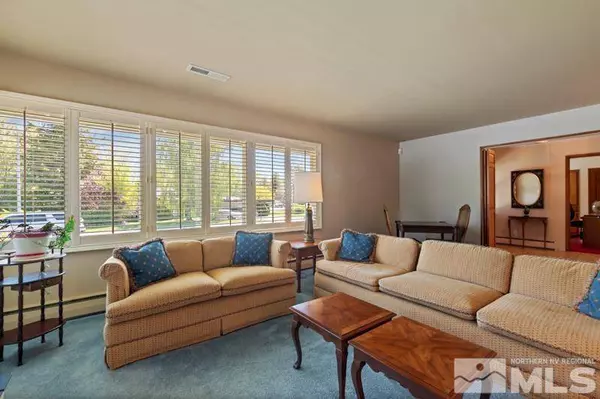 2301 Crescent Circle, Reno, NV 89509