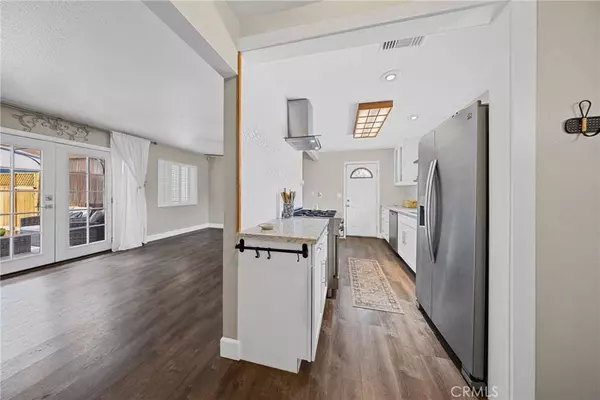 609 Hibiscus DR, Redlands, CA 92373