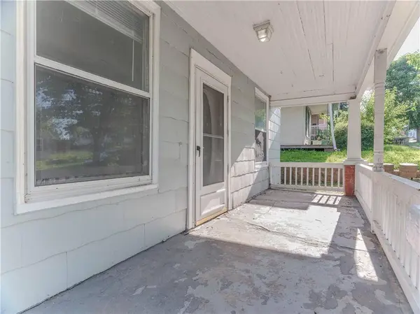 2816 Patee ST, St Joseph, MO 64507