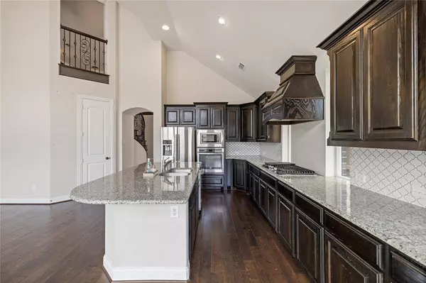 900 Marietta Lane, Aubrey, TX 76227