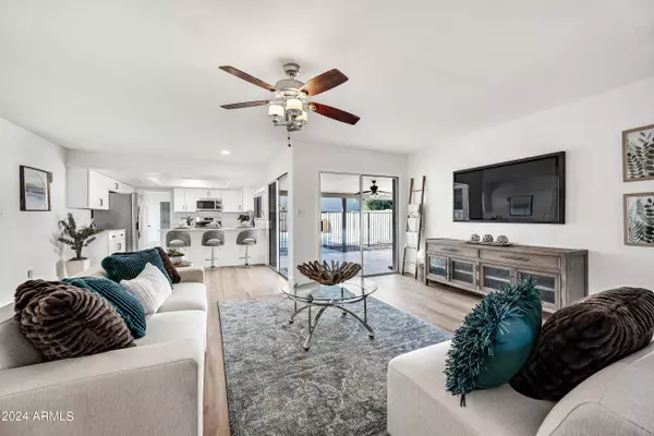 1818 E HARVARD Drive, Tempe, AZ 85283