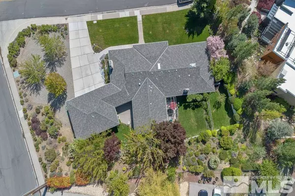 2301 Crescent Circle, Reno, NV 89509