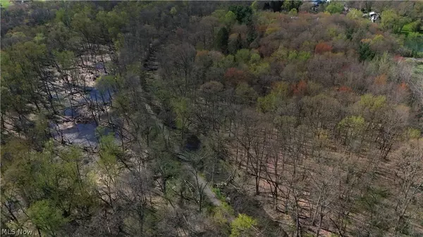 Erie AVE NW, Canal Fulton, OH 44614