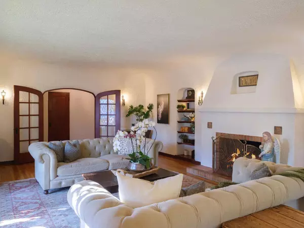 703 Ocean AVE, Monterey, CA 93940