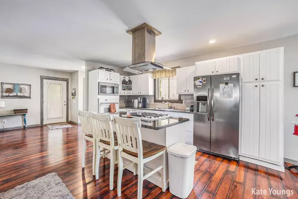 108 S Cross Street, Greenville, MI 48838