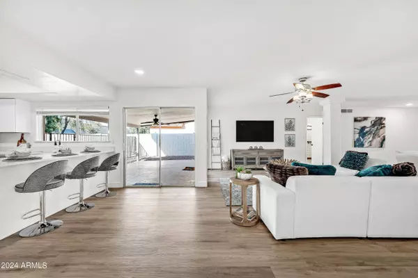 1818 E HARVARD Drive, Tempe, AZ 85283