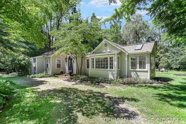 1448 71st Street, Fennville, MI 49408