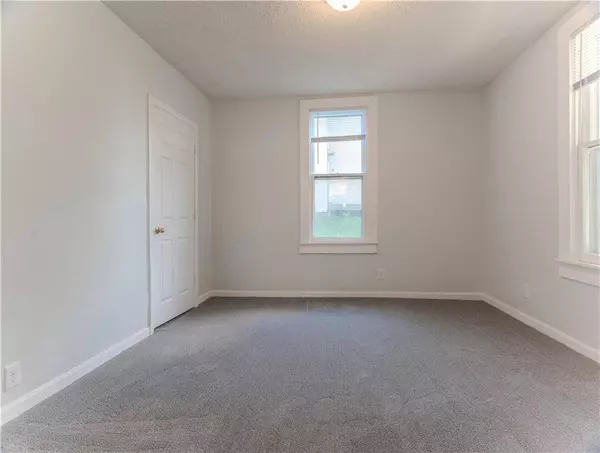 2816 Patee ST, St Joseph, MO 64507