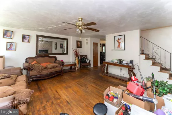 1642 POWELL RD, Brookhaven, PA 19015