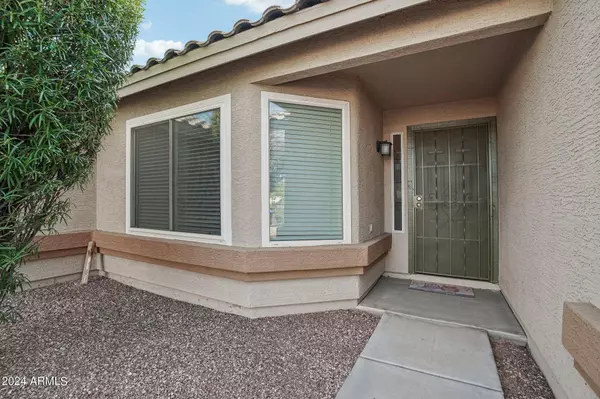 8329 N 87TH Drive, Peoria, AZ 85345