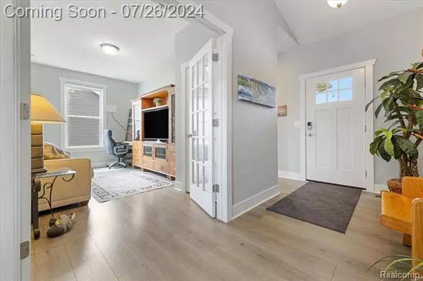 458 Trestle Drive, Howell, MI 48843