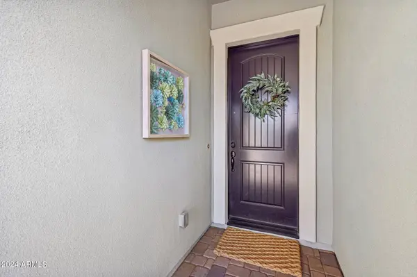 1909 W YEARLING Road, Phoenix, AZ 85085